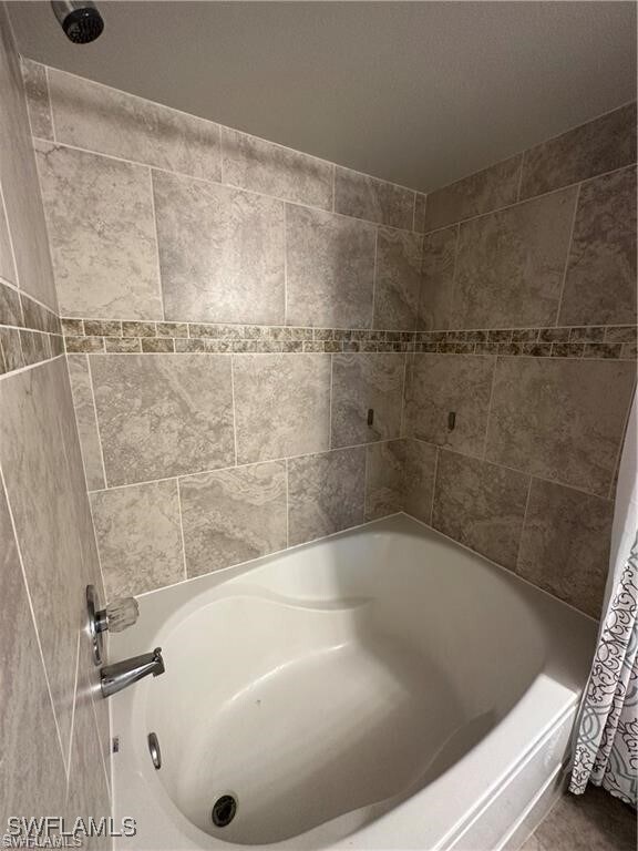 Foto del edificio - 8754 River Homes Lane
