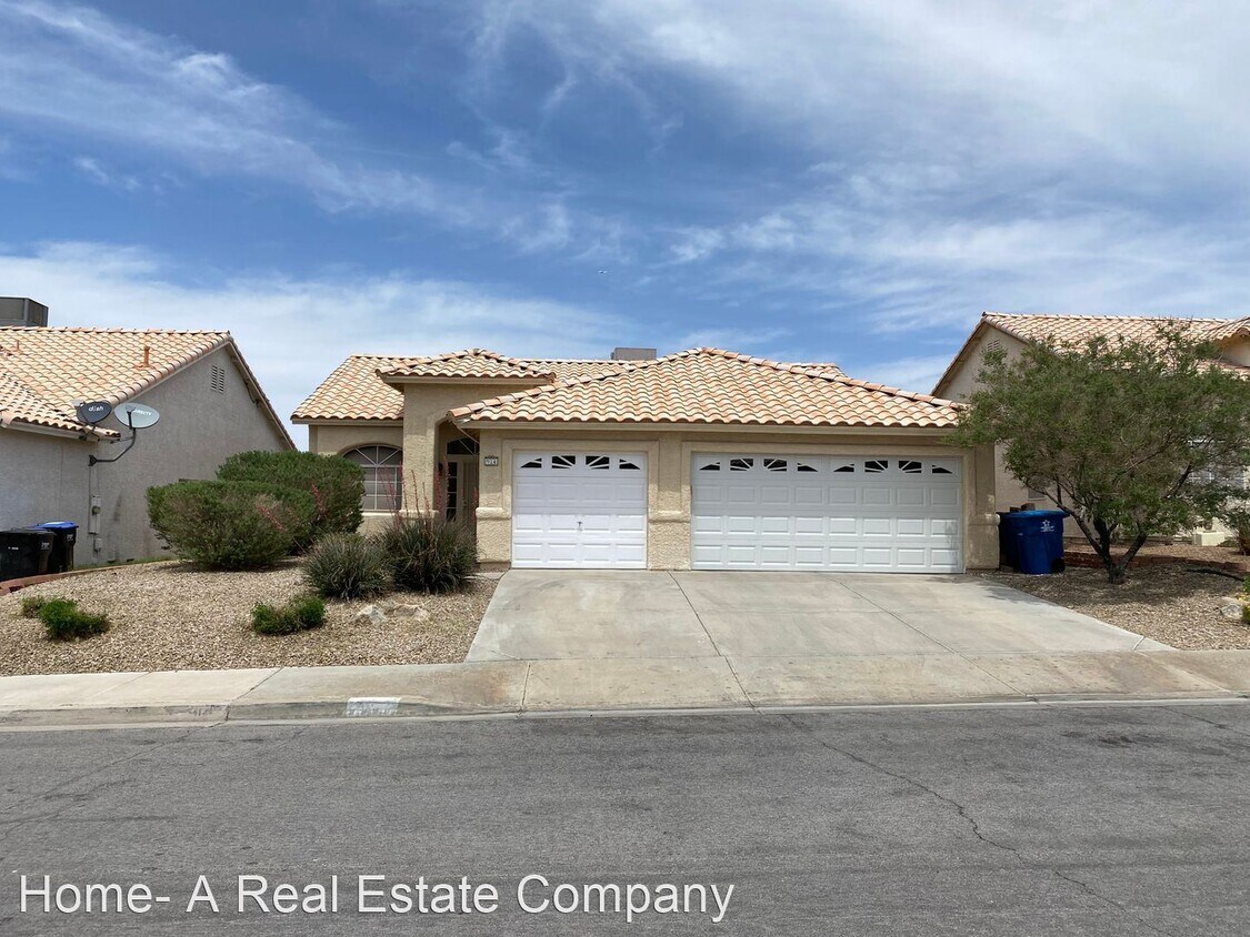 Foto principal - 3 br, 2 bath House - 914 Shadowfax Ave
