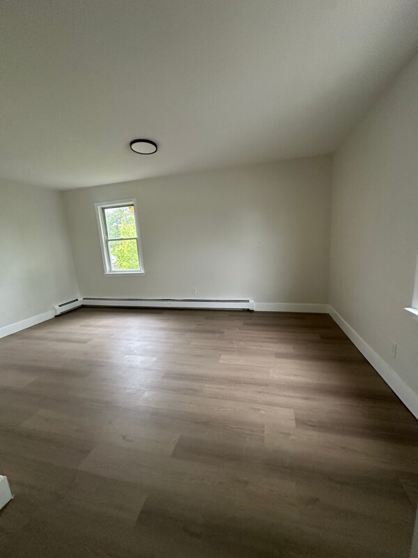 Foto del edificio - 281 Belmont Ave