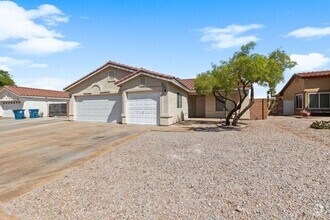 Building Photo - 504 Palegold St