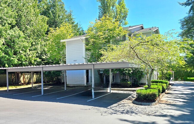 Foto del edificio - 2 Bedroom Condo In Lynnwood Available Now