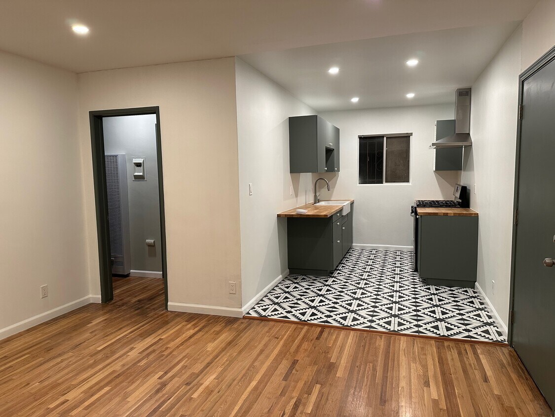 Foto principal - 422 Casanova St