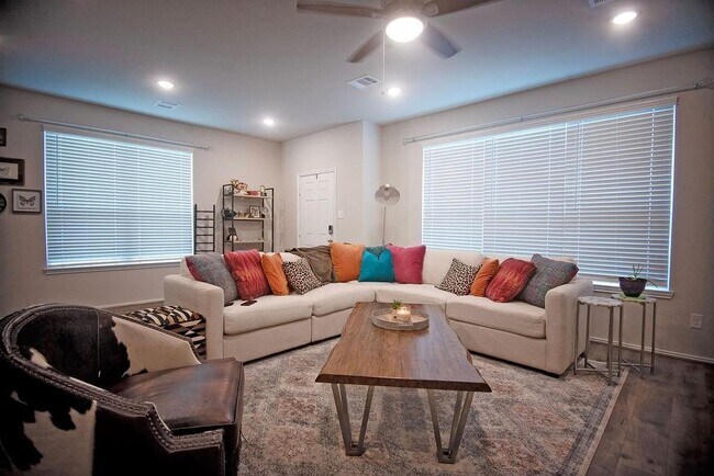 Foto del edificio - 12727 Taymouth Manor Dr