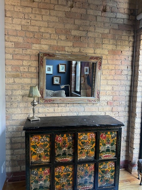 Building Photo - 1140 W Cornelia Ave