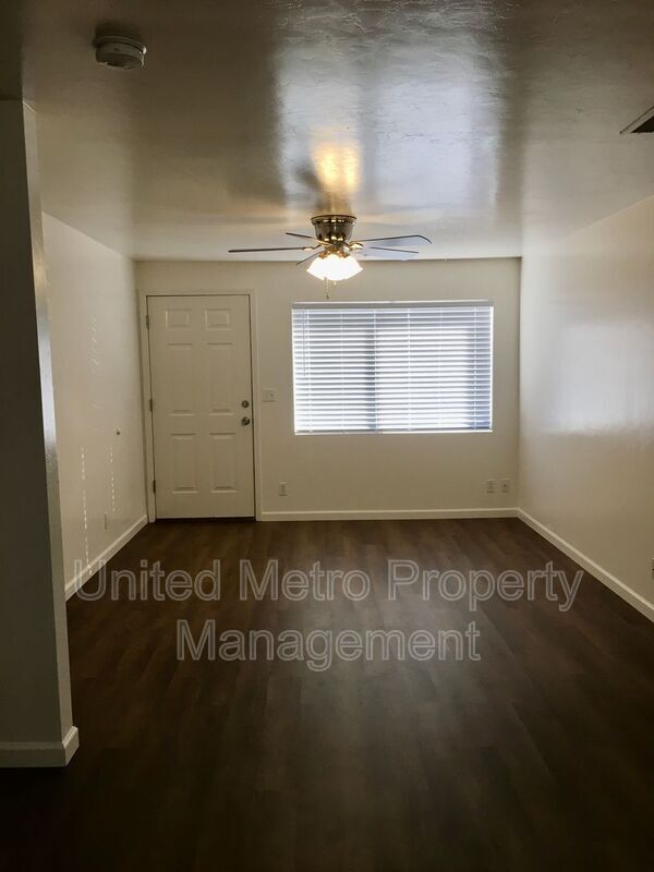 Foto del edificio - 4557 N Robert Road