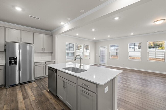 Foto del edificio - Modern Luxury Meets Convenience – Discover The Chadwick at Harlowe Point, Minutes from RTP & Down...