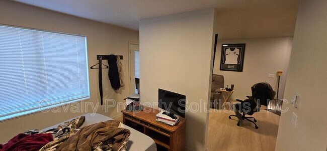 Foto del edificio - 1221 Commonwealth Ave