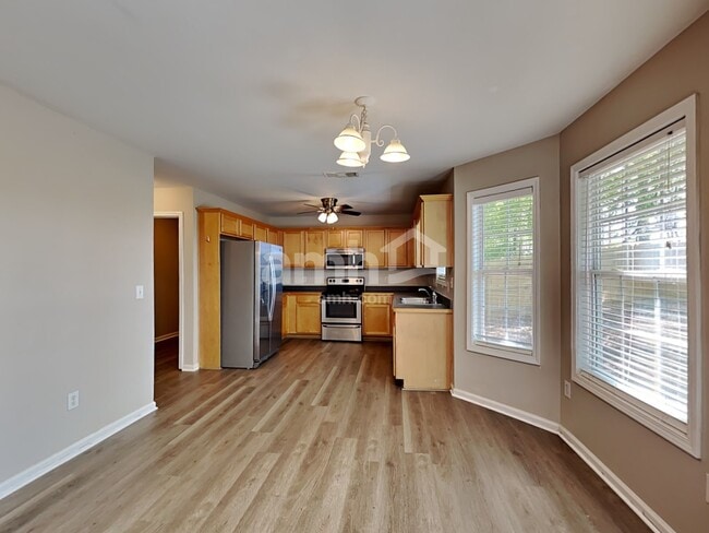 Building Photo - 3355 Wrenwood Ct
