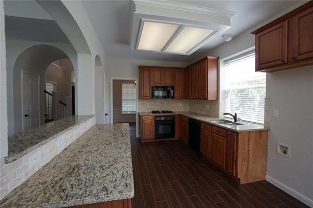 Building Photo - 5120 Stonecrest Dr