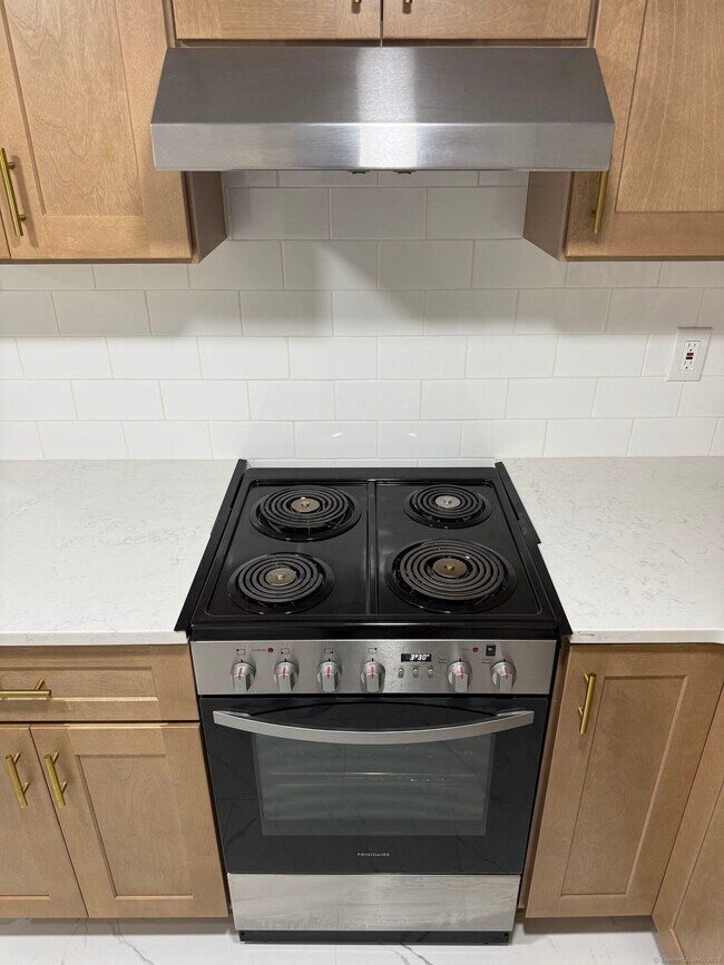 Foto del edificio - 18 Cherry St