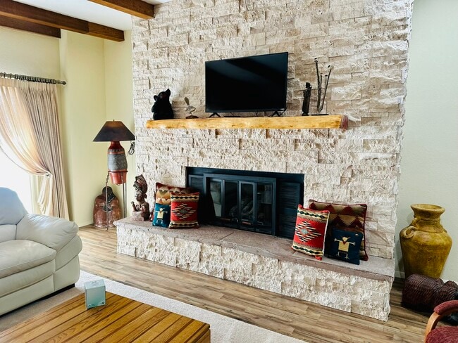 Foto del edificio - 202 Alto Alps Rd