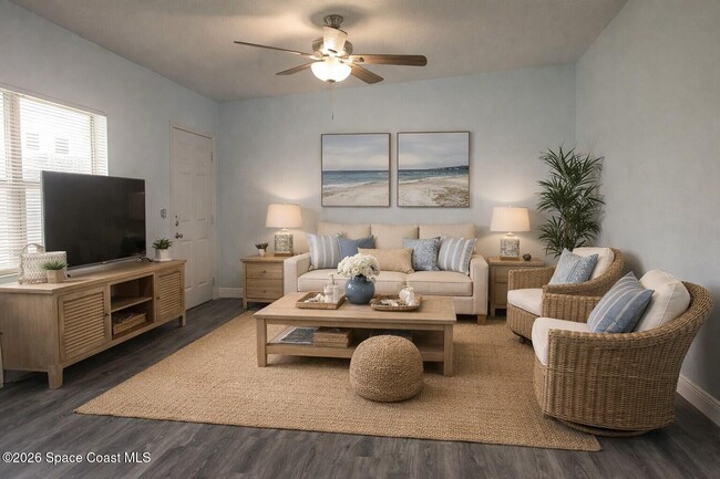 Foto del edificio - 135 Roosevelt Ave