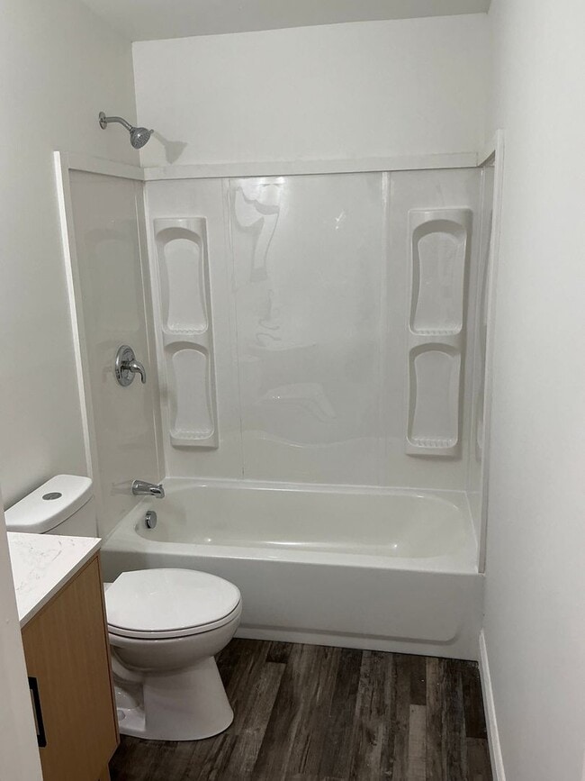 Building Photo - 1908 S Watkins St