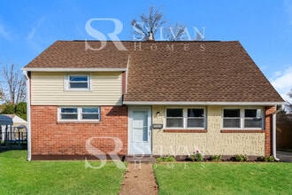 Building Photo - 1503 Montgomery Rd