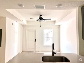 Building Photo - 3162 Oleander Ave