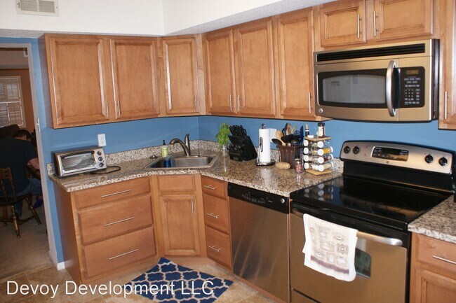 Building Photo - 2 br, 1.5 bath House - 1724 Blue Jay Cove