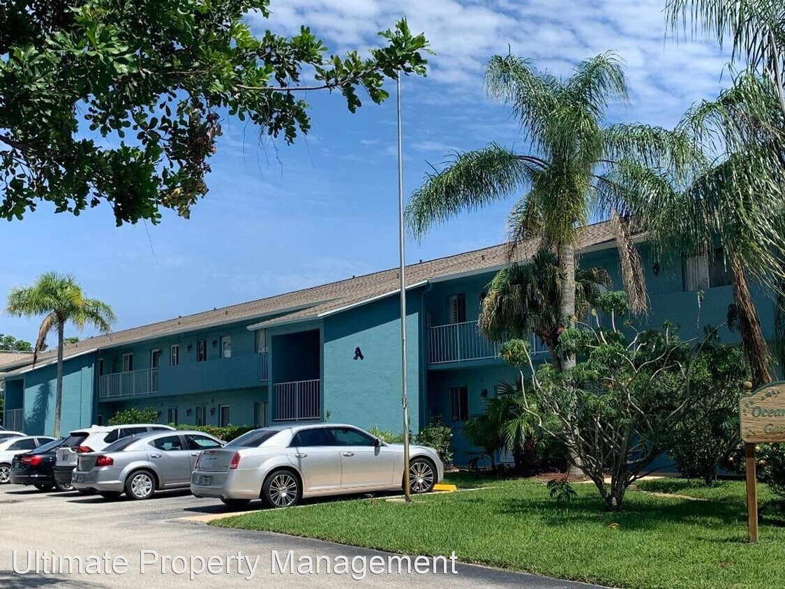 Primary Photo - 2440 SE Ocean Blvd