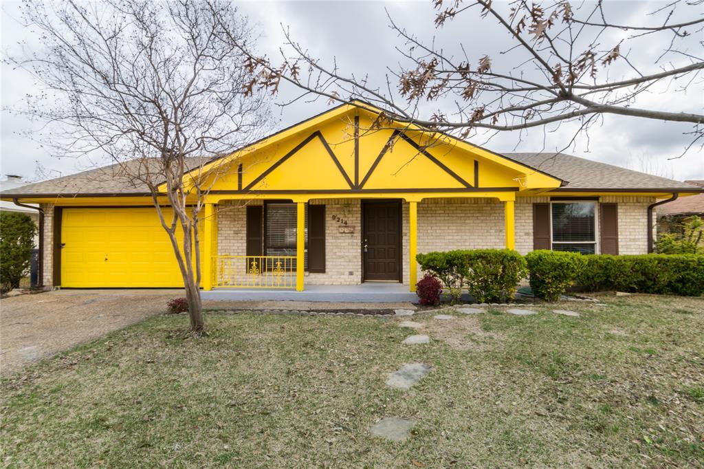 Primary Photo - 5214 Spring Lake Dr