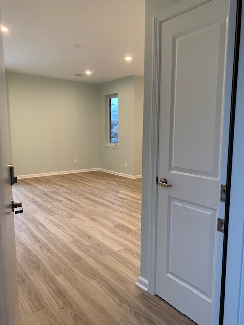 Foto del edificio - 2451 Thurman Ave