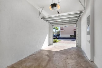 Building Photo - 21113 NW 14th Pl