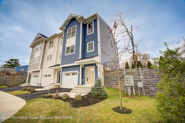 Building Photo - 8 Raritan Ave