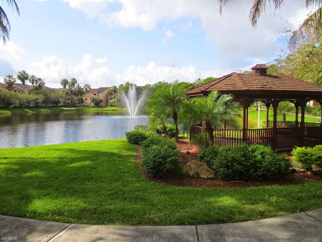 3854 Lyons Rd Unit 3015 Fl 33073, Coconut Creek, FL 33073 Condo for