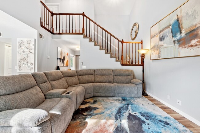 Foto del edificio - 57 Rolling Meadows Dr