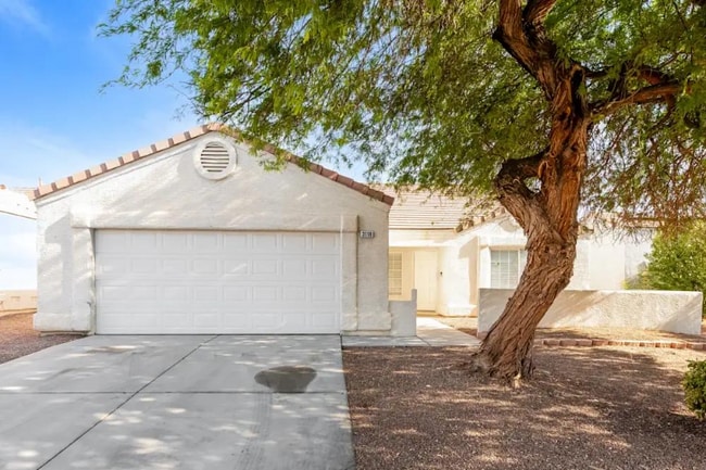 Foto del edificio - 3138 Fern Crest Ave