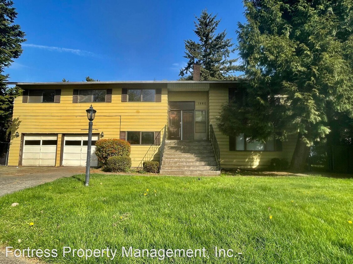 Foto principal - 5 br, 3 bath House - 1960 SE 160th Avenue