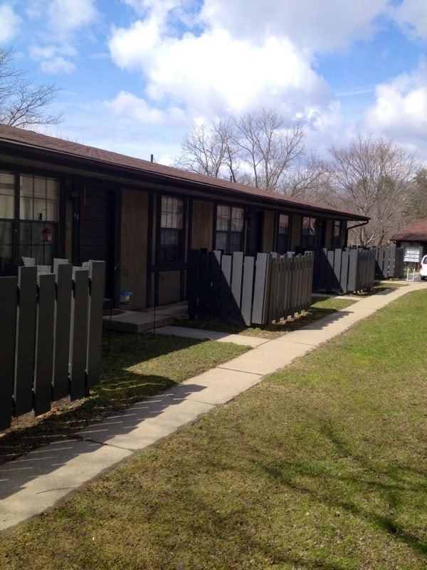 2 Cardinal Ln Unit 2C, Athens, OH 45701 Apartment for Rent in Athens