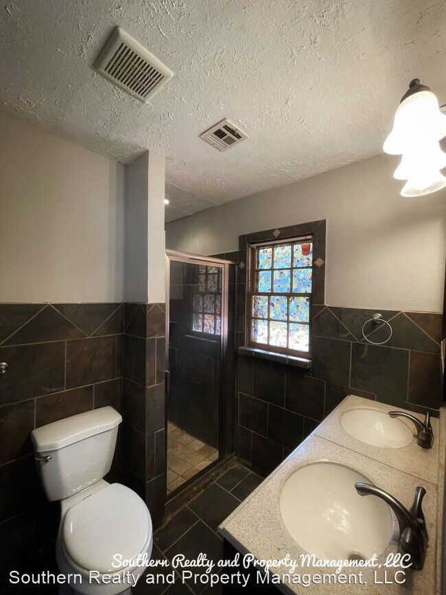 Foto del edificio - 3 br, 2 bath House - 239 Marian Drive