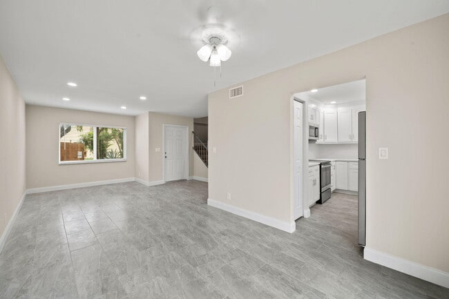 Foto del edificio - 1600 NW 15th Ave