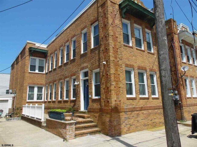 Foto del edificio - 123 Oriental Ave