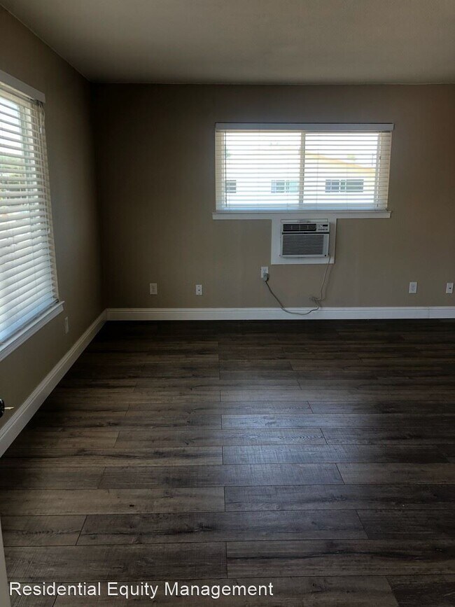 Building Photo - 2 br, 1 bath House - 7820 Sayonara Drive #C