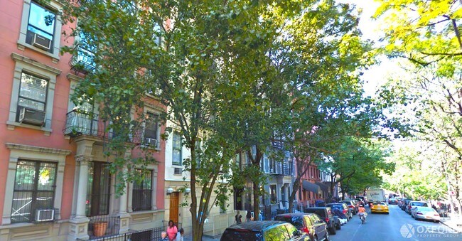 Building Photo - 426 West 47th Street