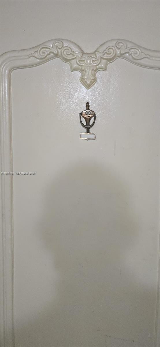 Building Photo - 3680 Inverrary Dr