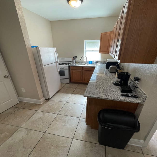 Photo - 3511 N Dartmouth Ave Apartment