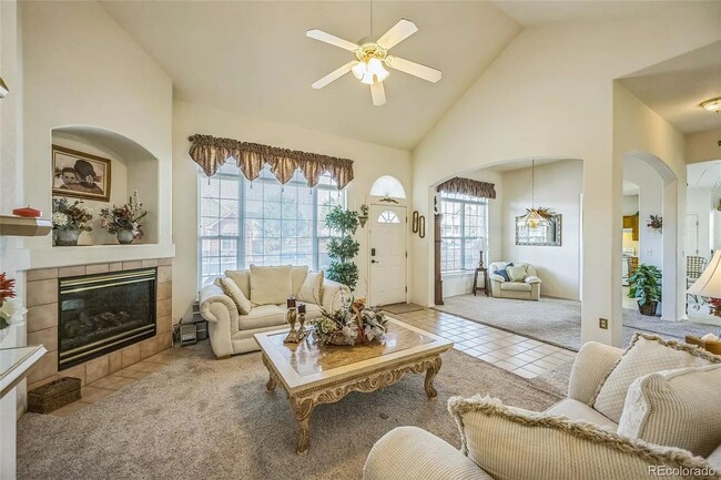 Building Photo - 3209 E 102nd Pl