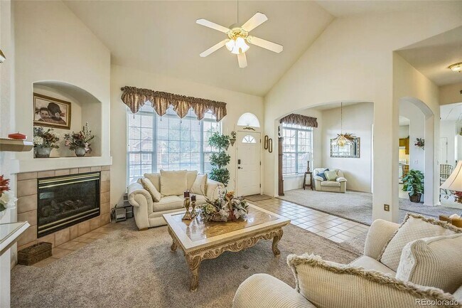 Foto del edificio - 3209 E 102nd Pl