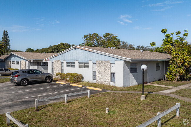 Building Photo - Azure Villas