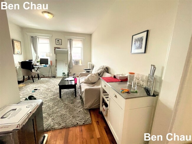 Building Photo - 1304 Commonwealth Ave