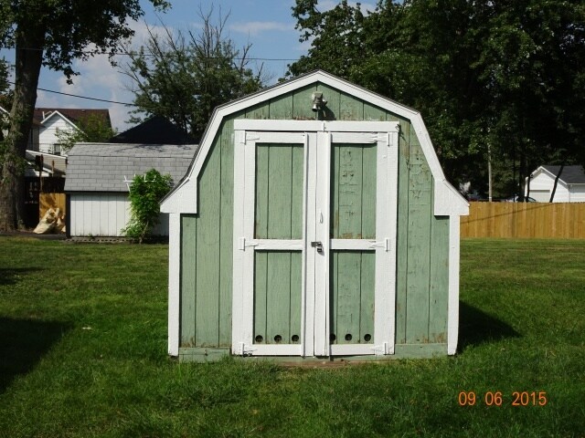 Foto del edificio - 270 S Seffner Ave