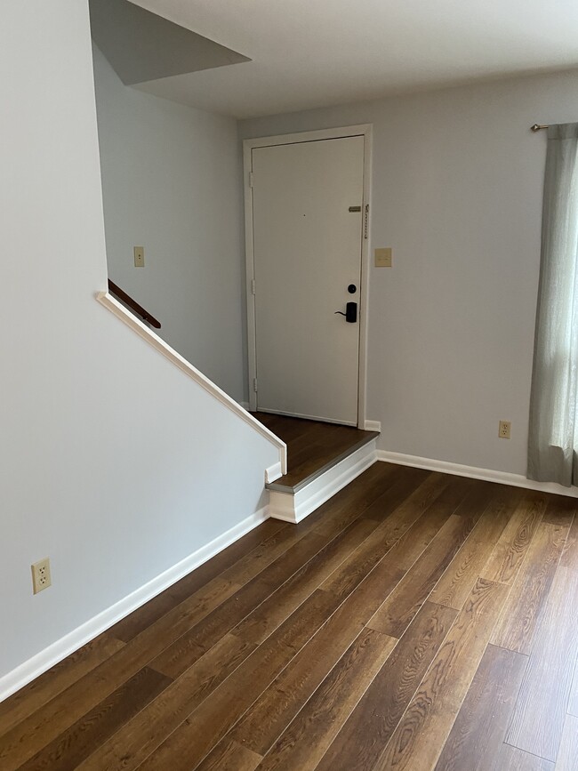 Entrada grande - 625 Northview Ave