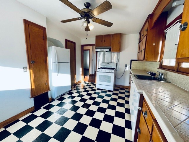 Building Photo - 2961 N 68th St