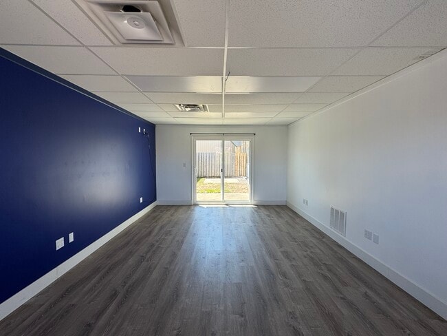 Building Photo - Alpena Commerical Rental
