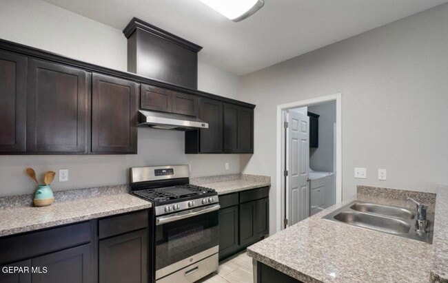 Foto del edificio - 233 Atlantic Rd