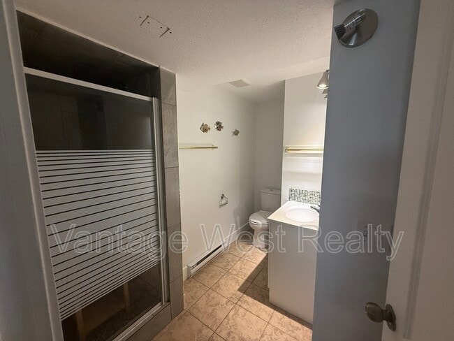 Photo du bâtiment - 907-907 Sutherland Ave