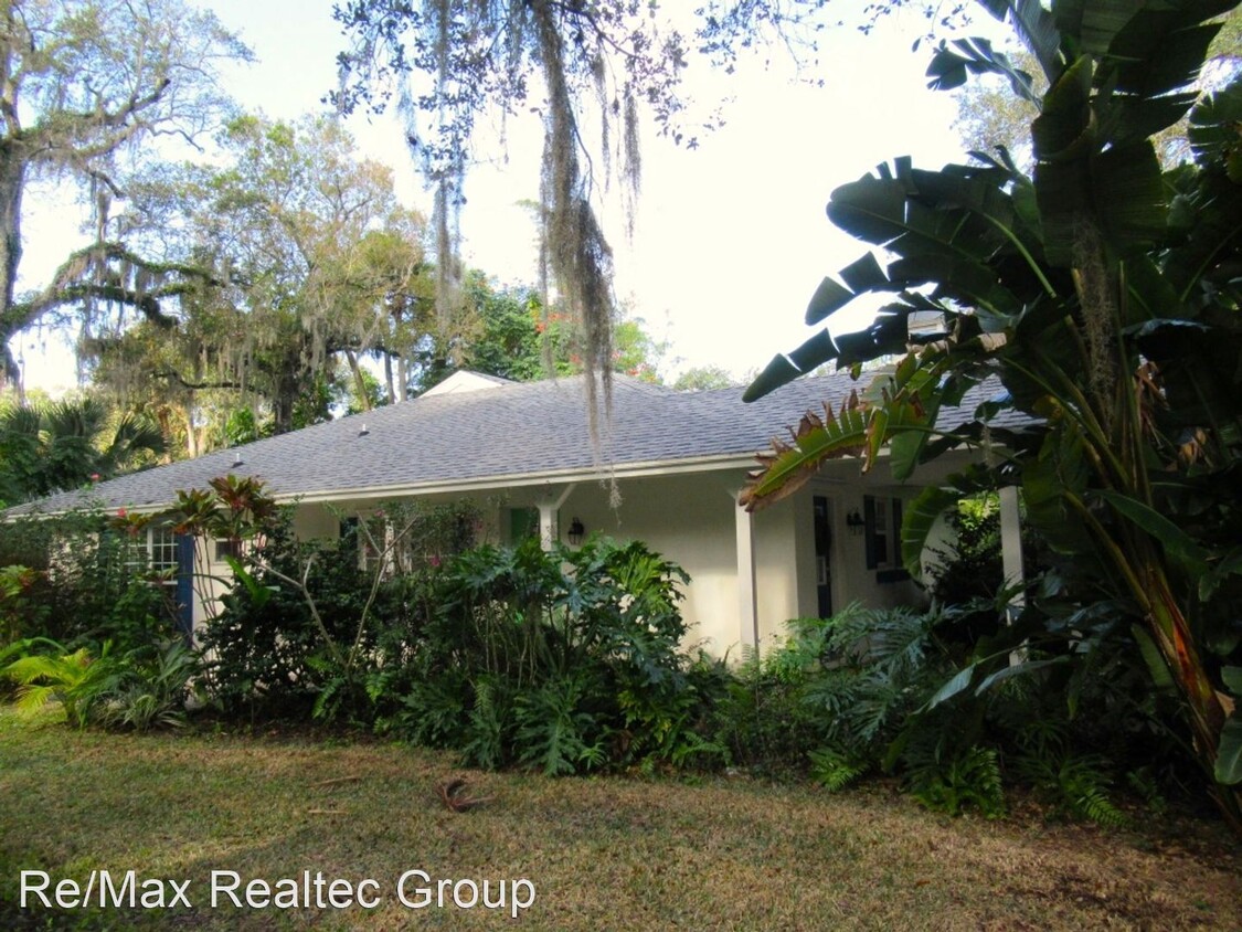 Primary Photo - 2 br, 2 bath House - 700 Royal Palm Place