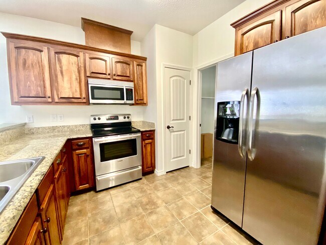 Foto del edificio - 771 Wesley Ave