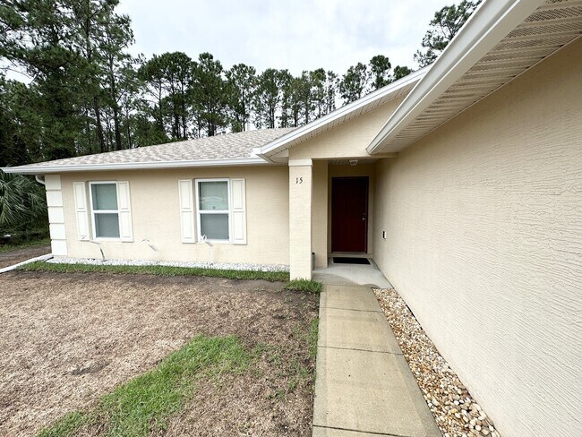 Foto del edificio - 15 Rainbrook Dr